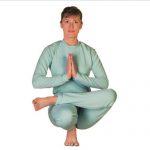 Padangushthasana-yogaindailylife